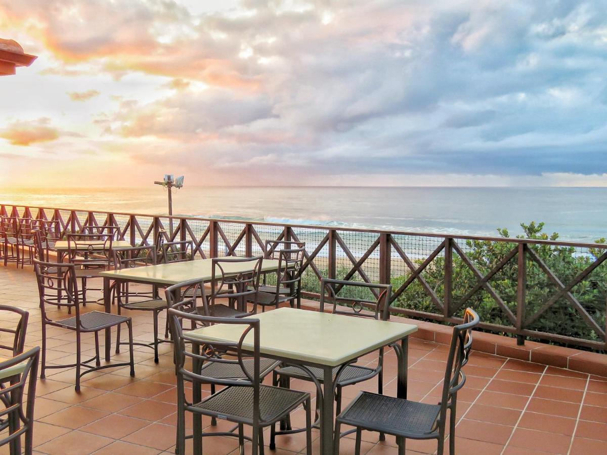 San Lameer 2001 By Destinations *